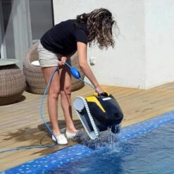 Dolphin E20 Poolroboter -Schwimmbadzubehör 171340010047 Dolphin E20 04