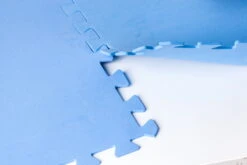 Polygroup Summer Waves Frame Pool Set - Blauer Rechteckiger Pool, 4,88 X 2,44 X 1,07m, Inklusive Zubehör Bodenschutzmatten Blau 4mm -Schwimmbadzubehör Bodenschutzmatte blau detail heissner